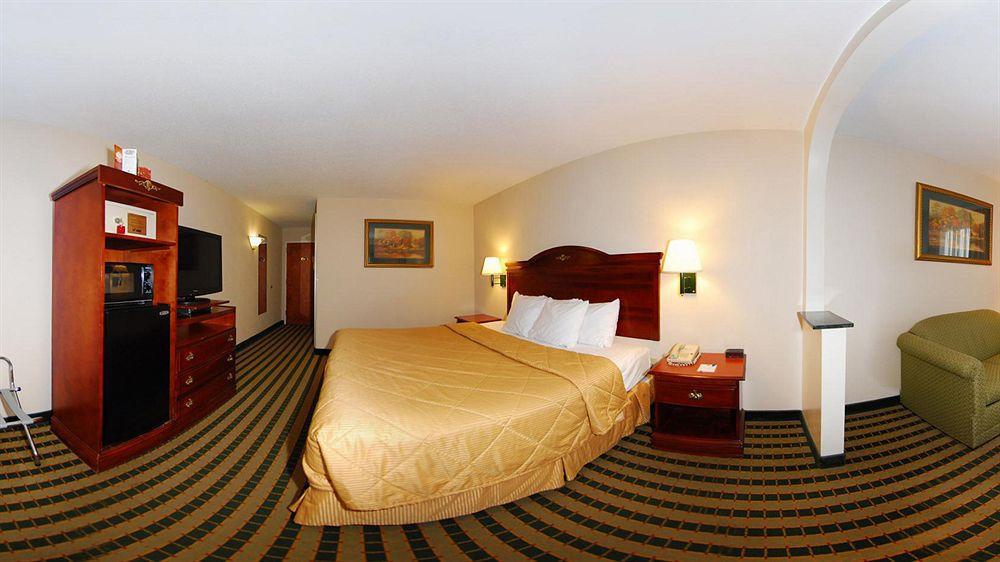 Comfort Inn Biltmore West Ашвил Екстериор снимка