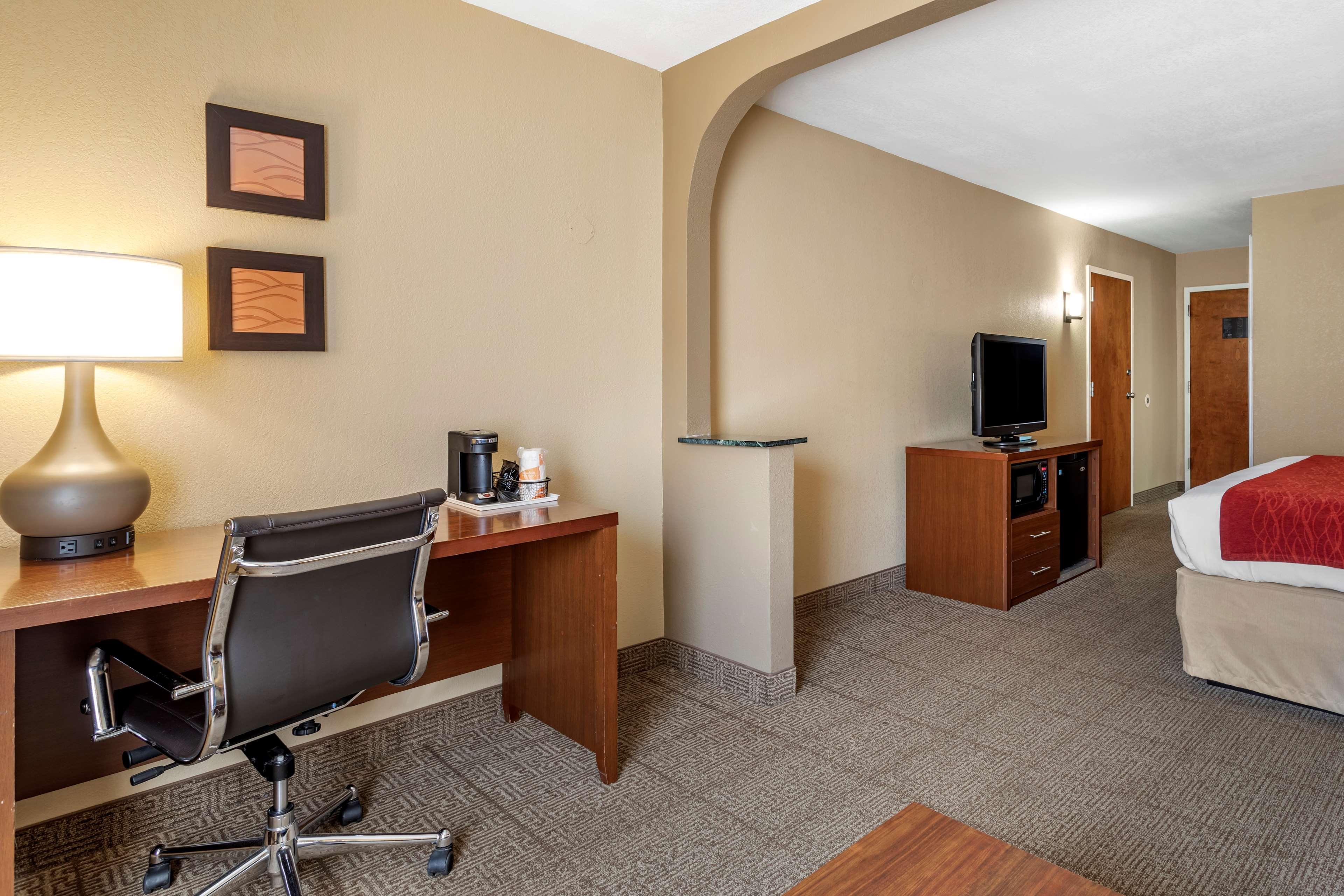 Comfort Inn Biltmore West Ашвил Екстериор снимка