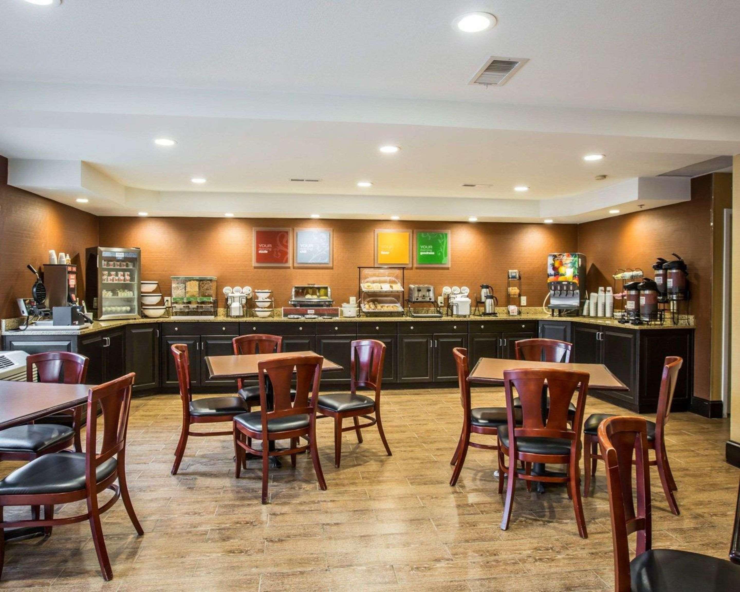 Comfort Inn Biltmore West Ашвил Екстериор снимка