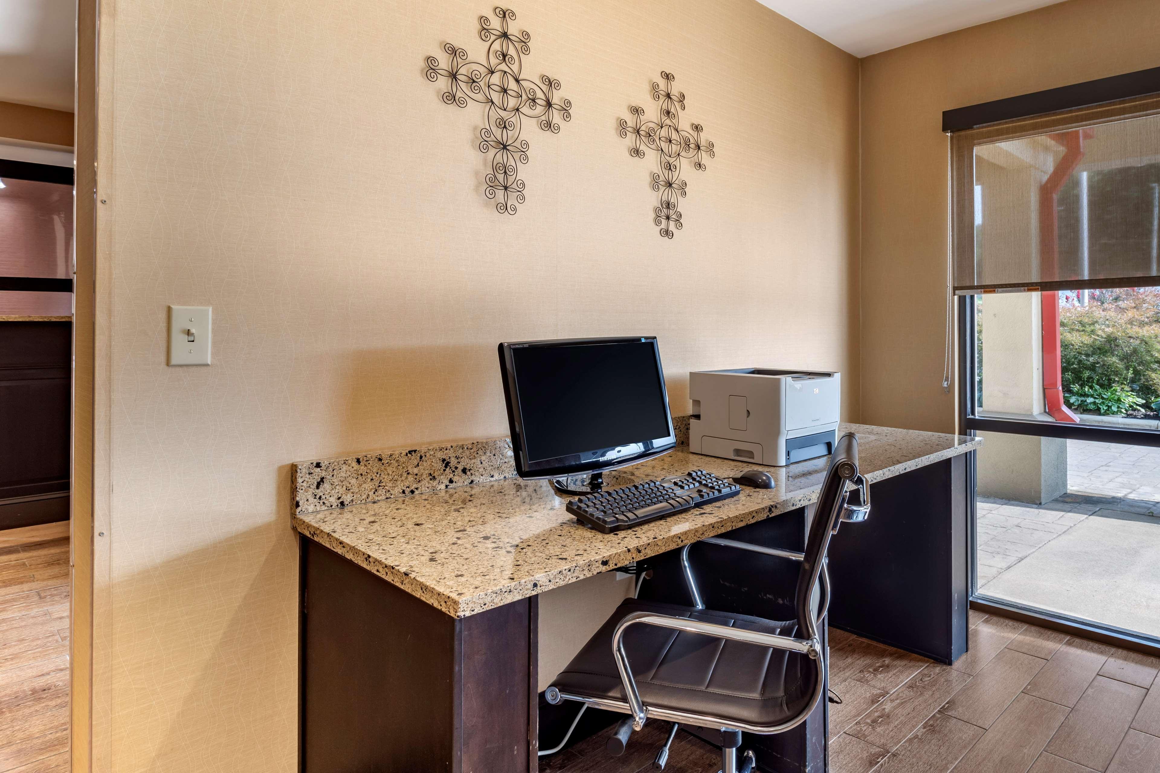 Comfort Inn Biltmore West Ашвил Екстериор снимка