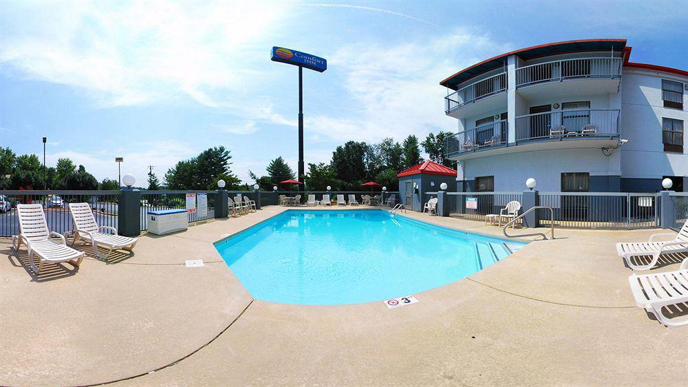Comfort Inn Biltmore West Ашвил Екстериор снимка